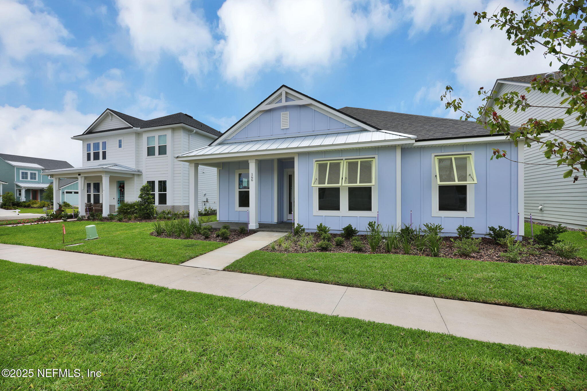 166 BLUE HAMPTON Drive