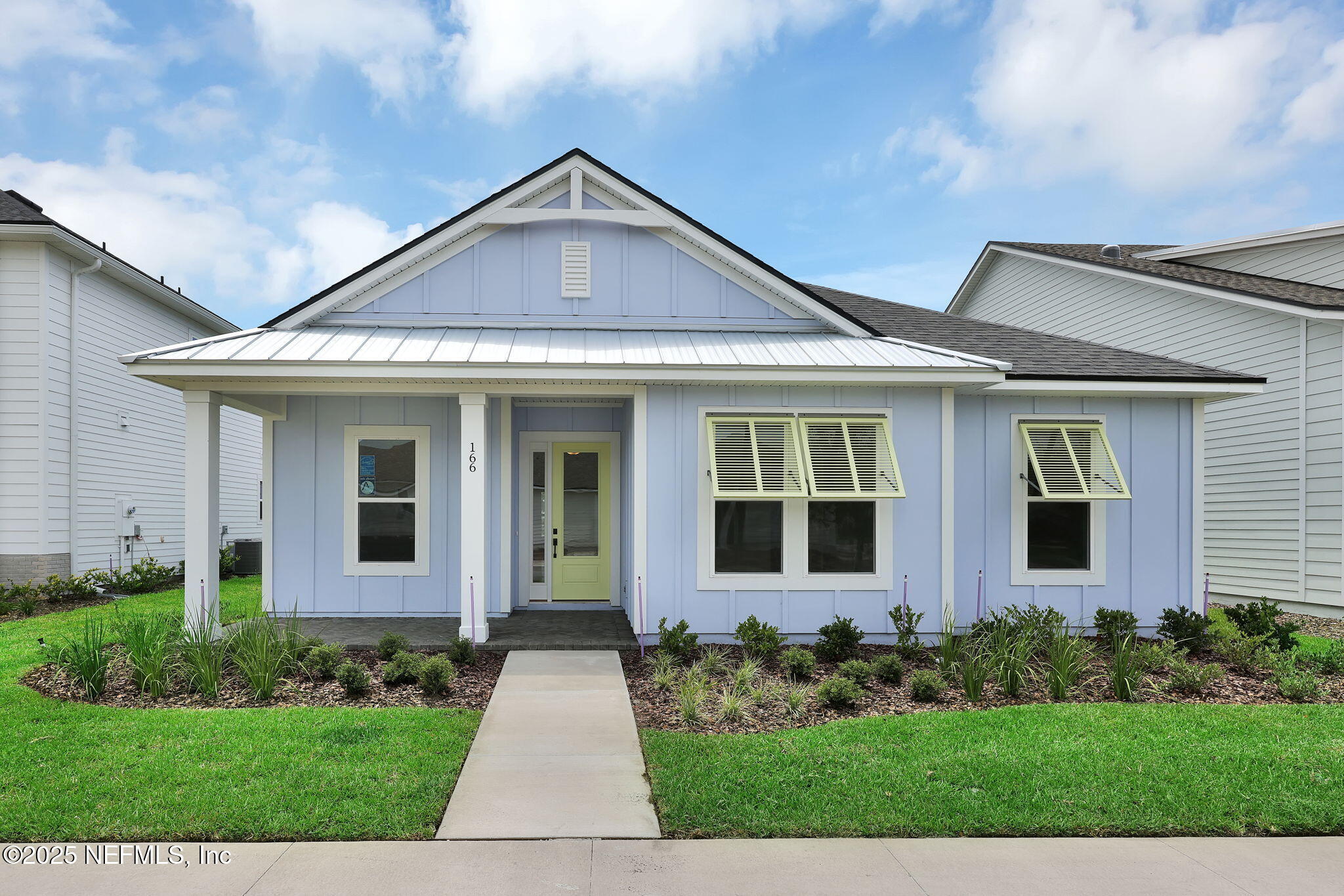 166 BLUE HAMPTON Drive
