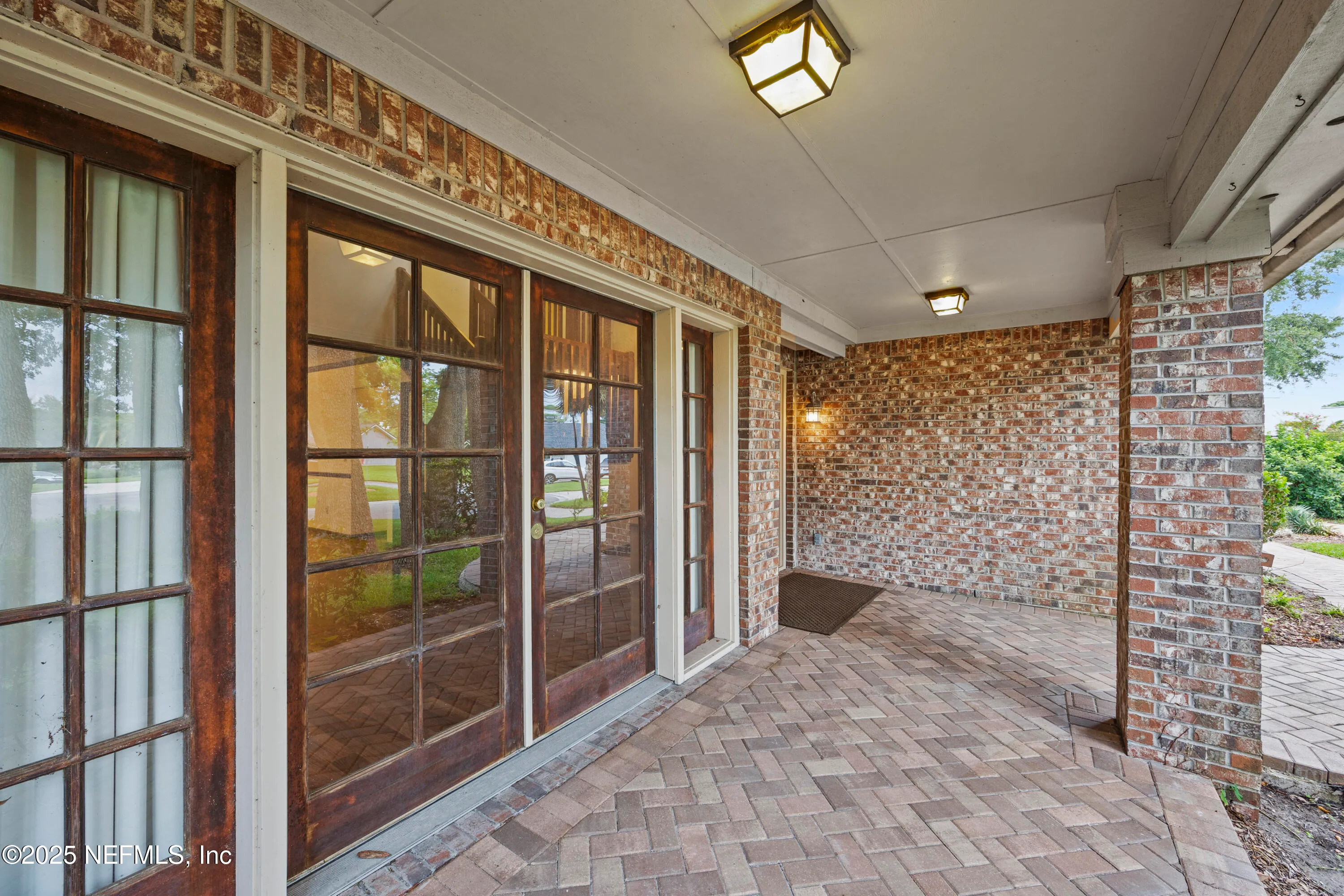 Neptune Beach, Florida 32266, United States, 4 Bedrooms Bedrooms, ,3 BathroomsBathrooms,Residential,Active,164908