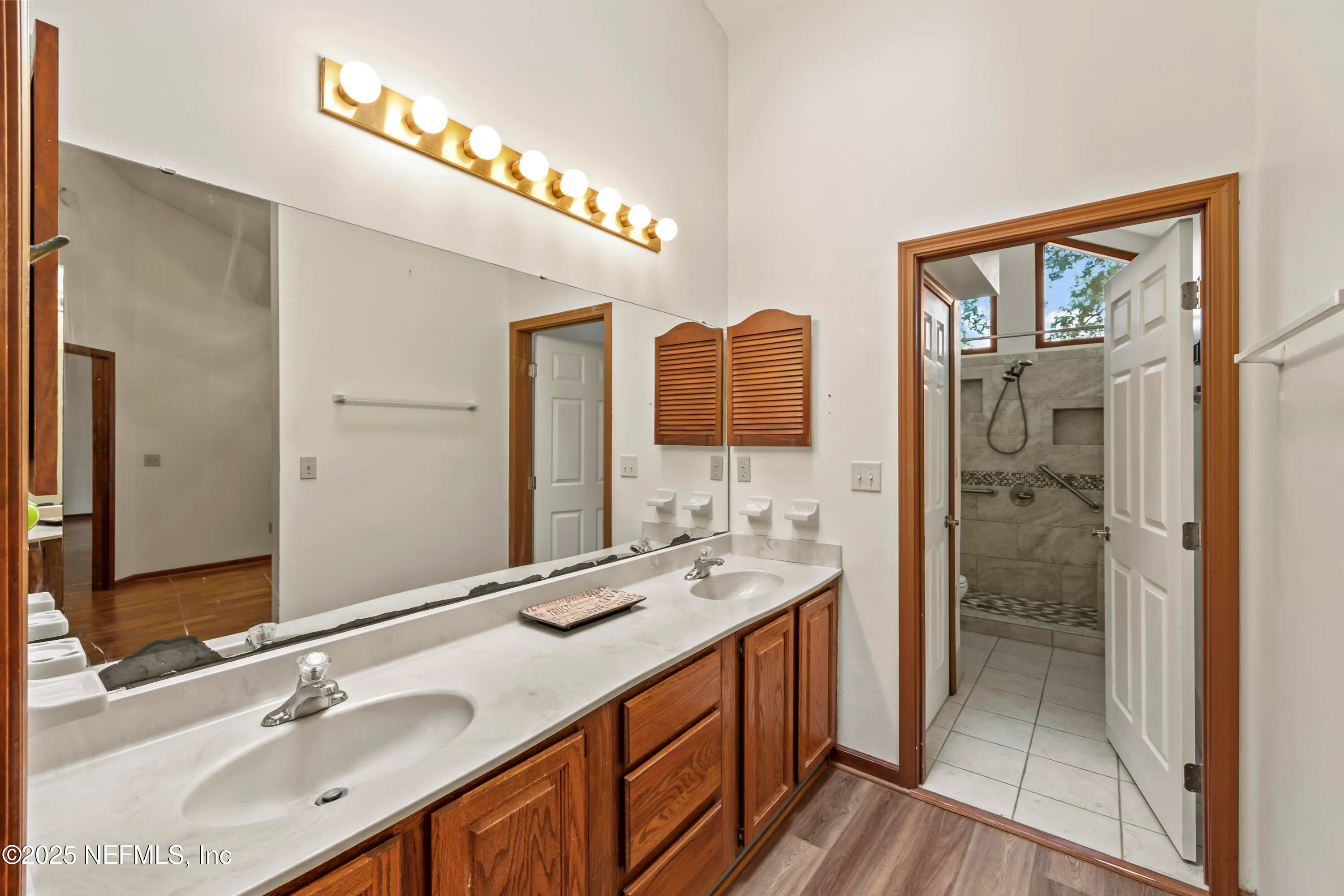 Neptune Beach, Florida 32266, United States, 4 Bedrooms Bedrooms, ,3 BathroomsBathrooms,Residential,Active,164908