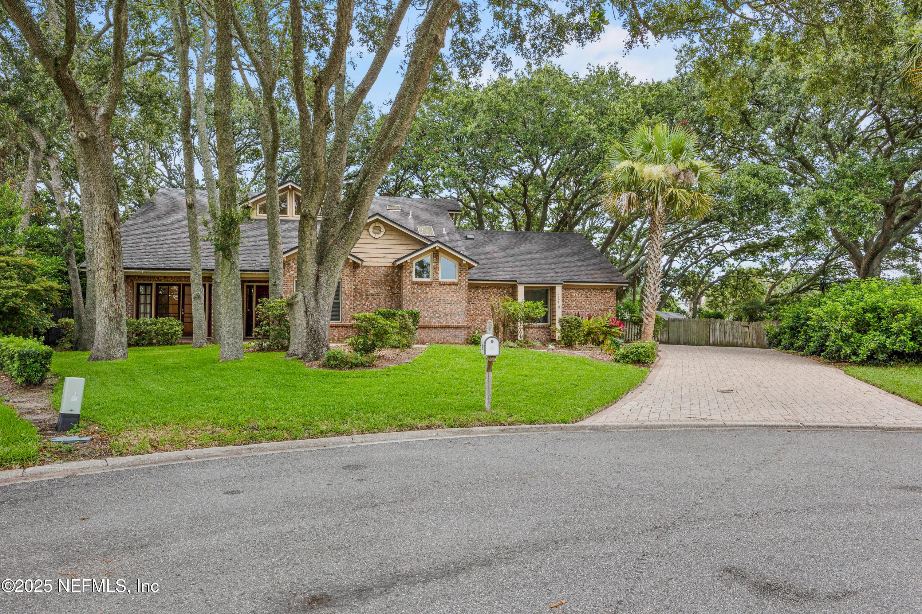 Neptune Beach, Florida 32266, United States, 4 Bedrooms Bedrooms, ,3 BathroomsBathrooms,Residential,Active,164908