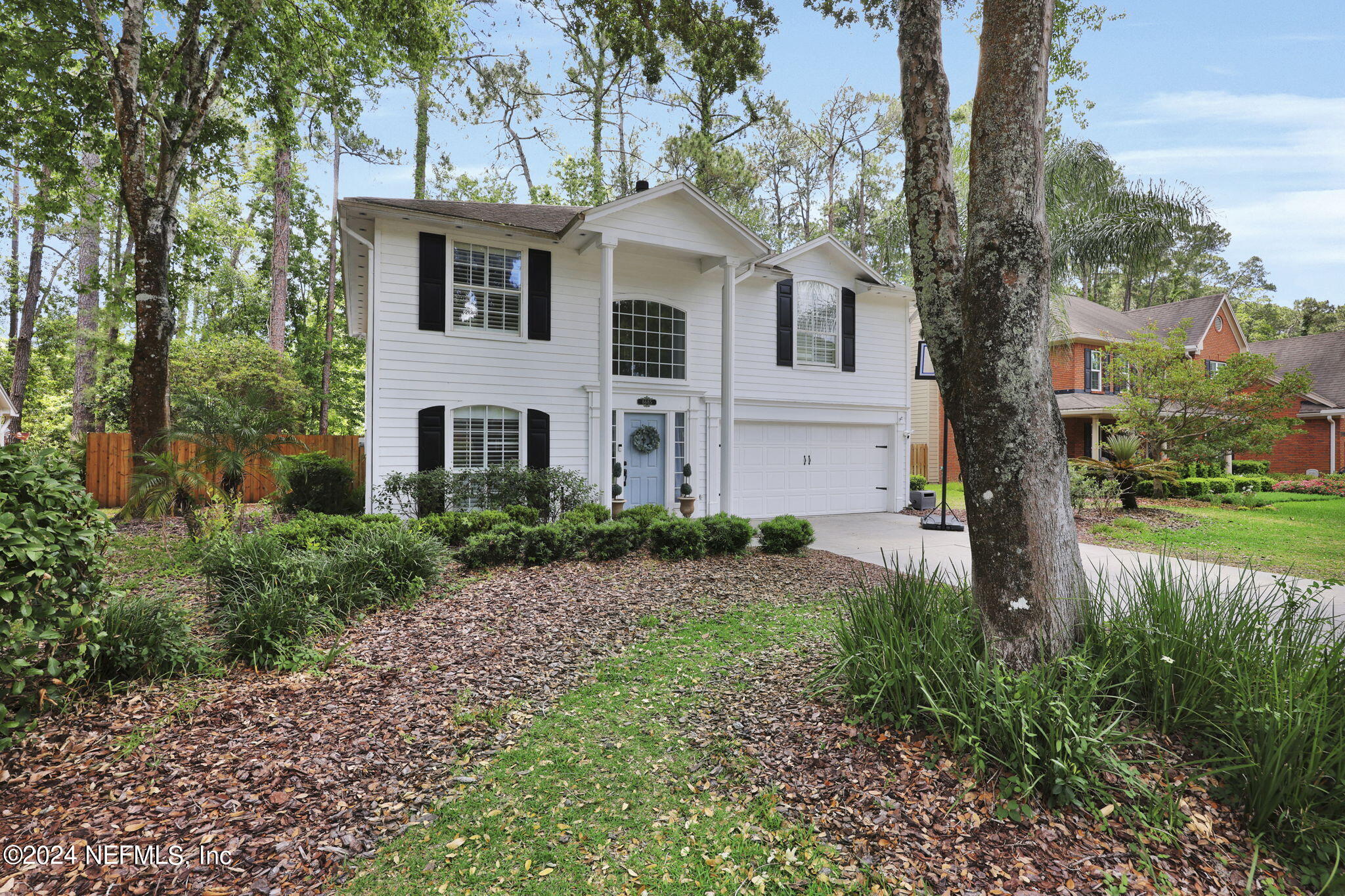 Jacksonville, FL home for sale located at 8685 Southern Glen Drive, Jacksonville, FL 32256