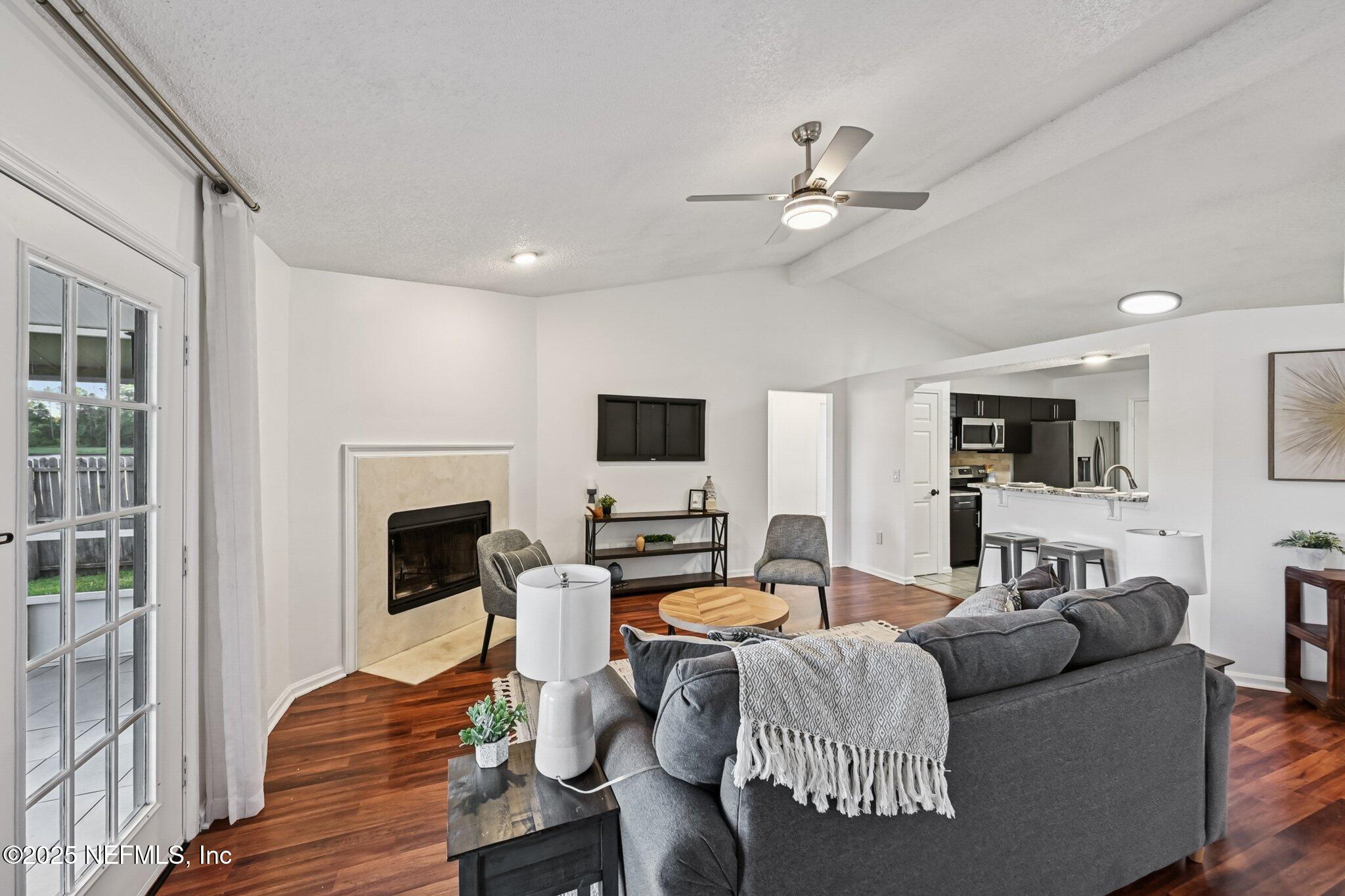 4545 ANTLER HILL Drive W