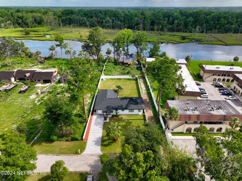 A home in Jacksonville