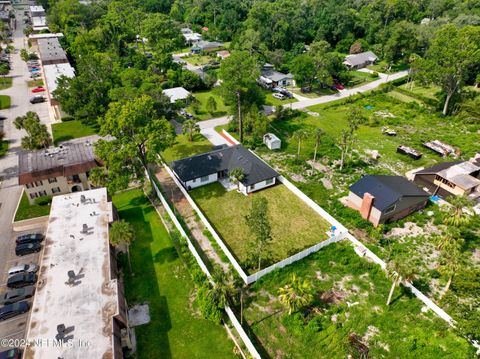 A home in Jacksonville