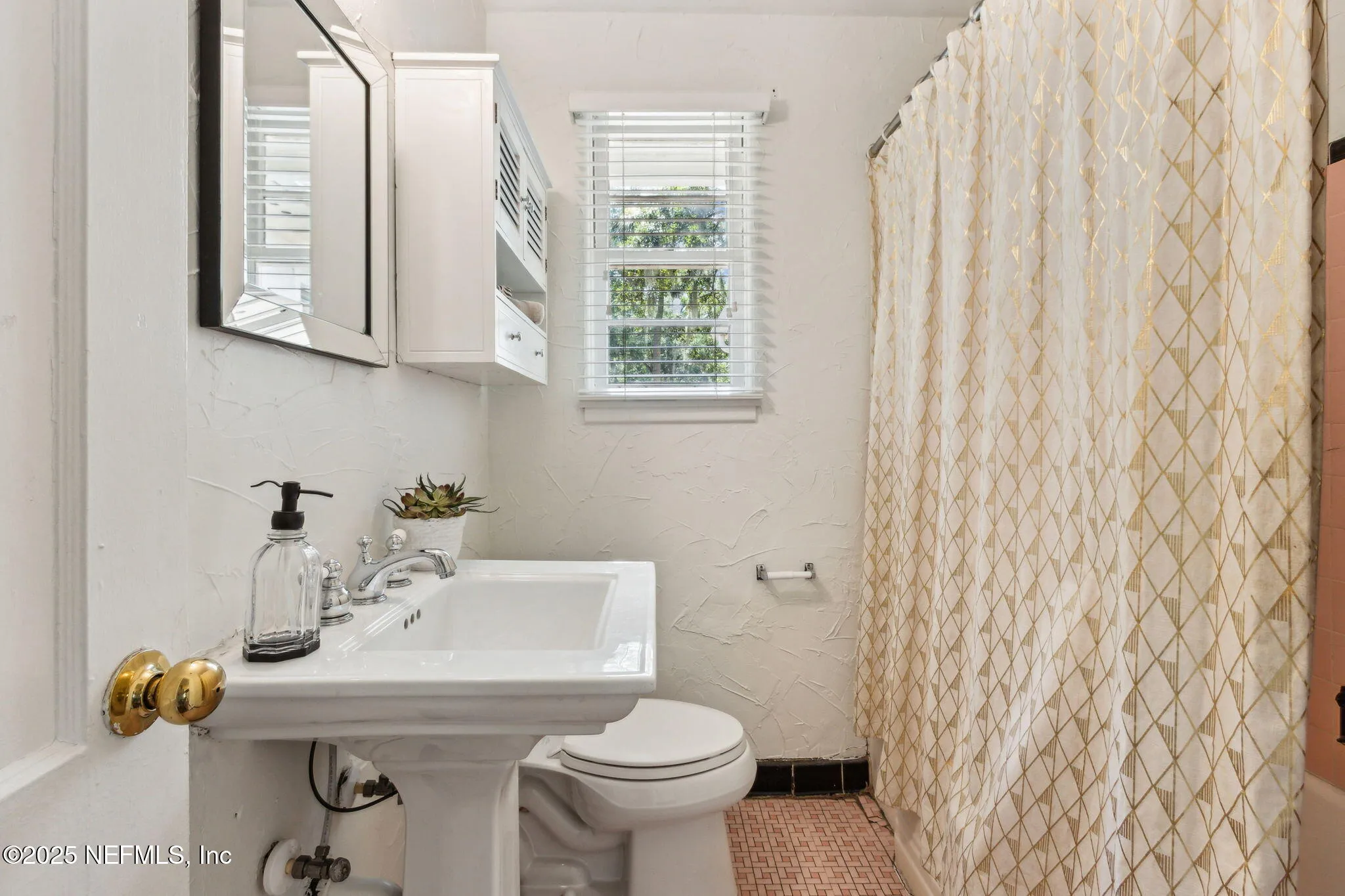 Jacksonville, Florida 32210, United States, 3 Bedrooms Bedrooms, ,2 BathroomsBathrooms,Residential,Pending,181986