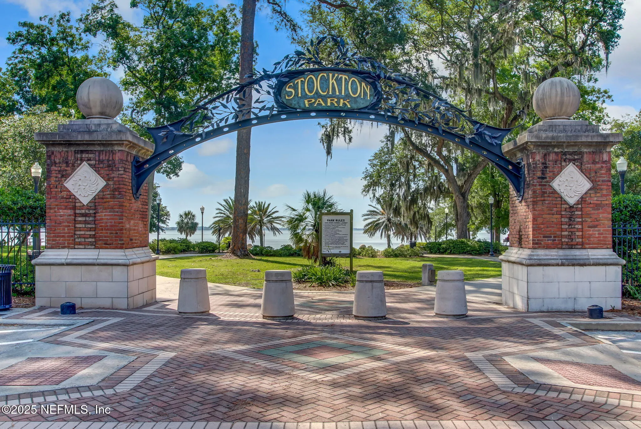 Jacksonville, Florida 32210, United States, 3 Bedrooms Bedrooms, ,2 BathroomsBathrooms,Residential,Pending,181986