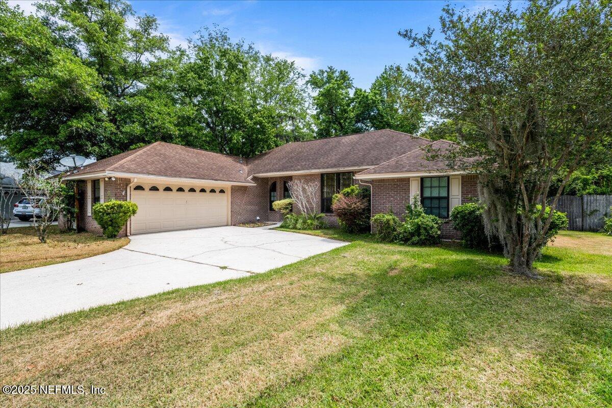 1800 NORWAY Drive