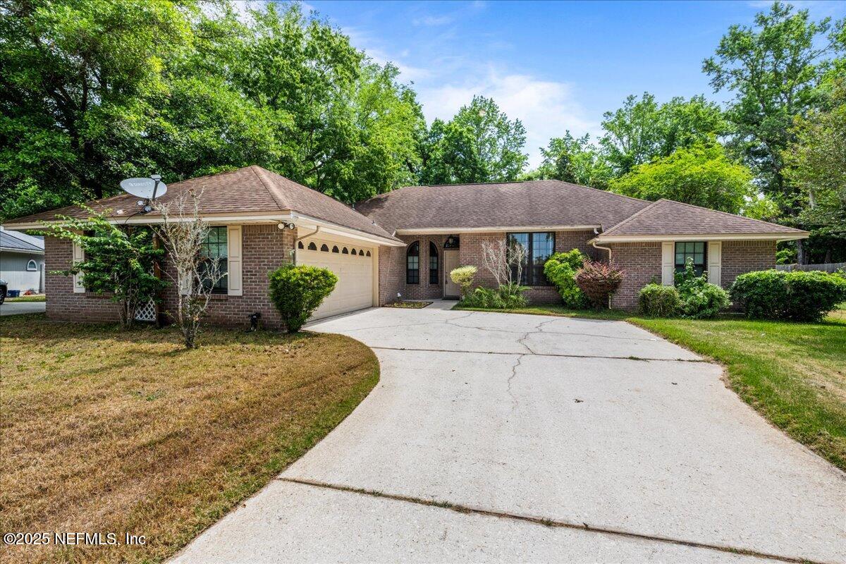 1800 NORWAY Drive