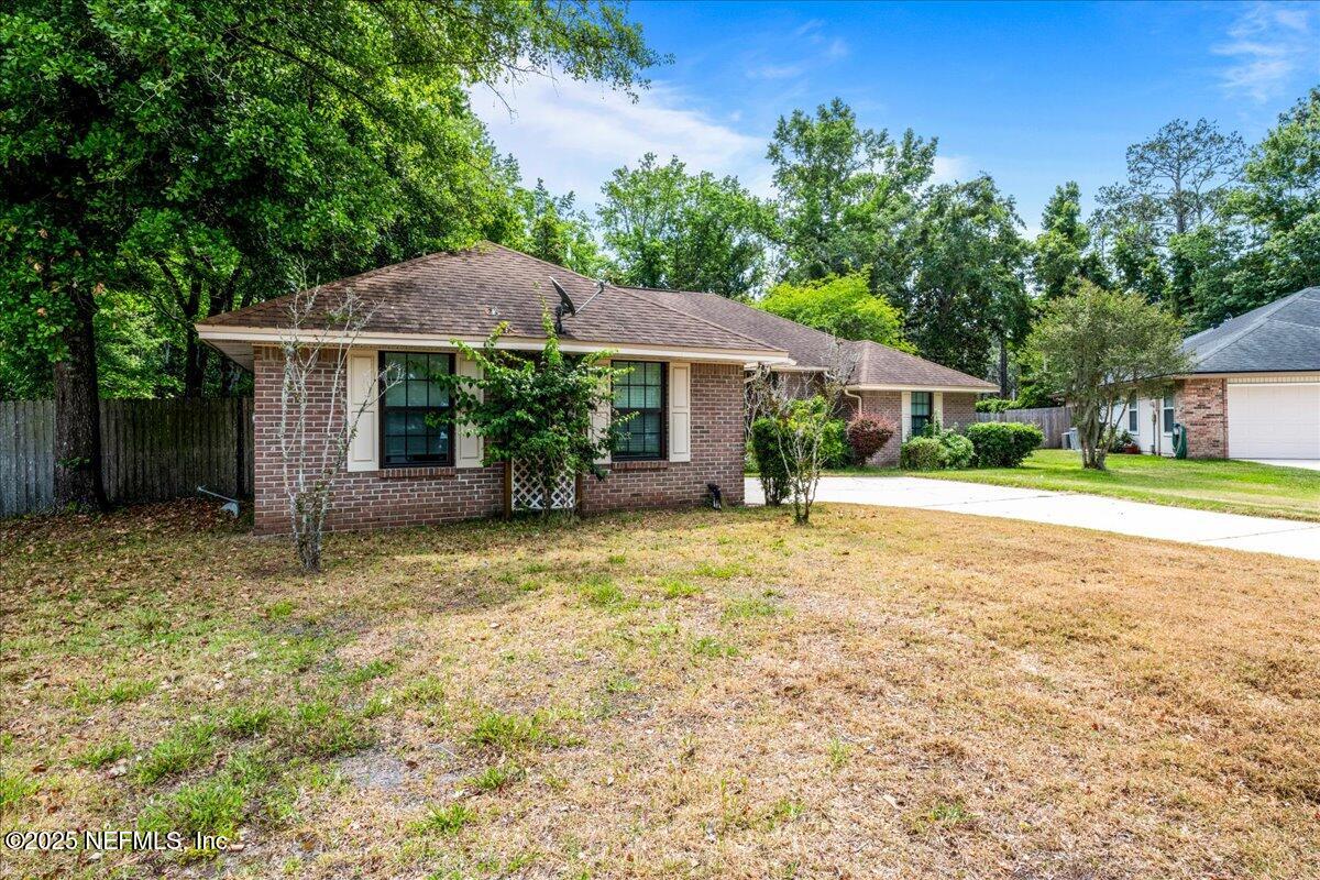 1800 NORWAY Drive