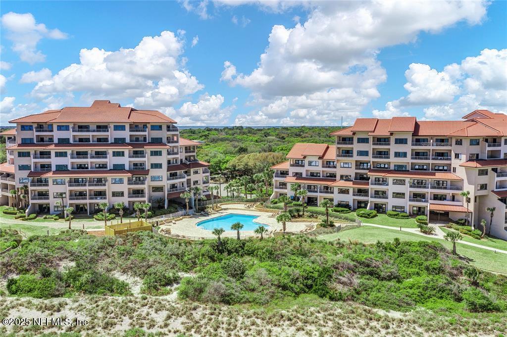283 & 284 SANDCASTLES Court