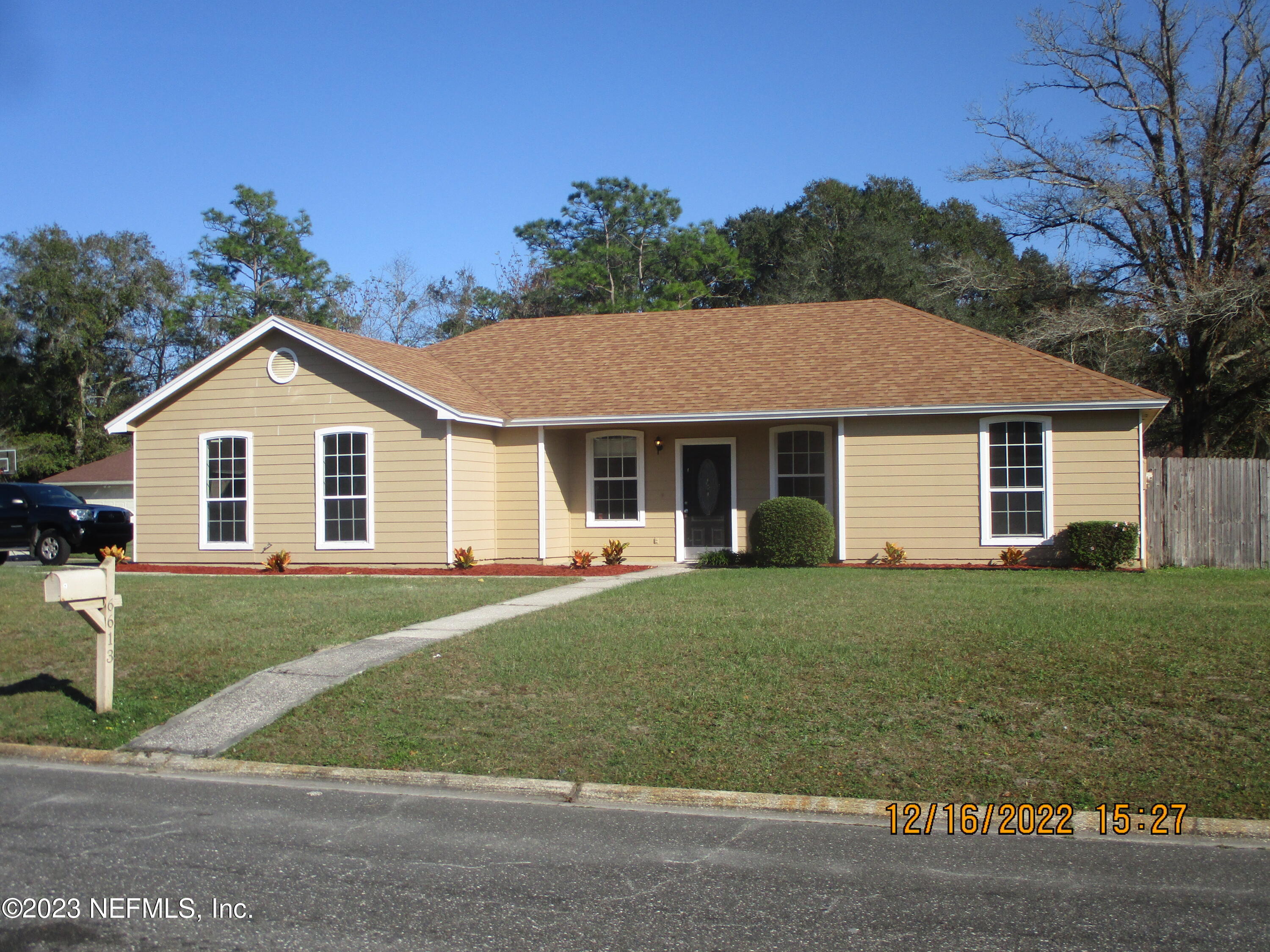 Jacksonville, FL home for sale located at 6613 Cedro Court, Jacksonville, FL 32244
