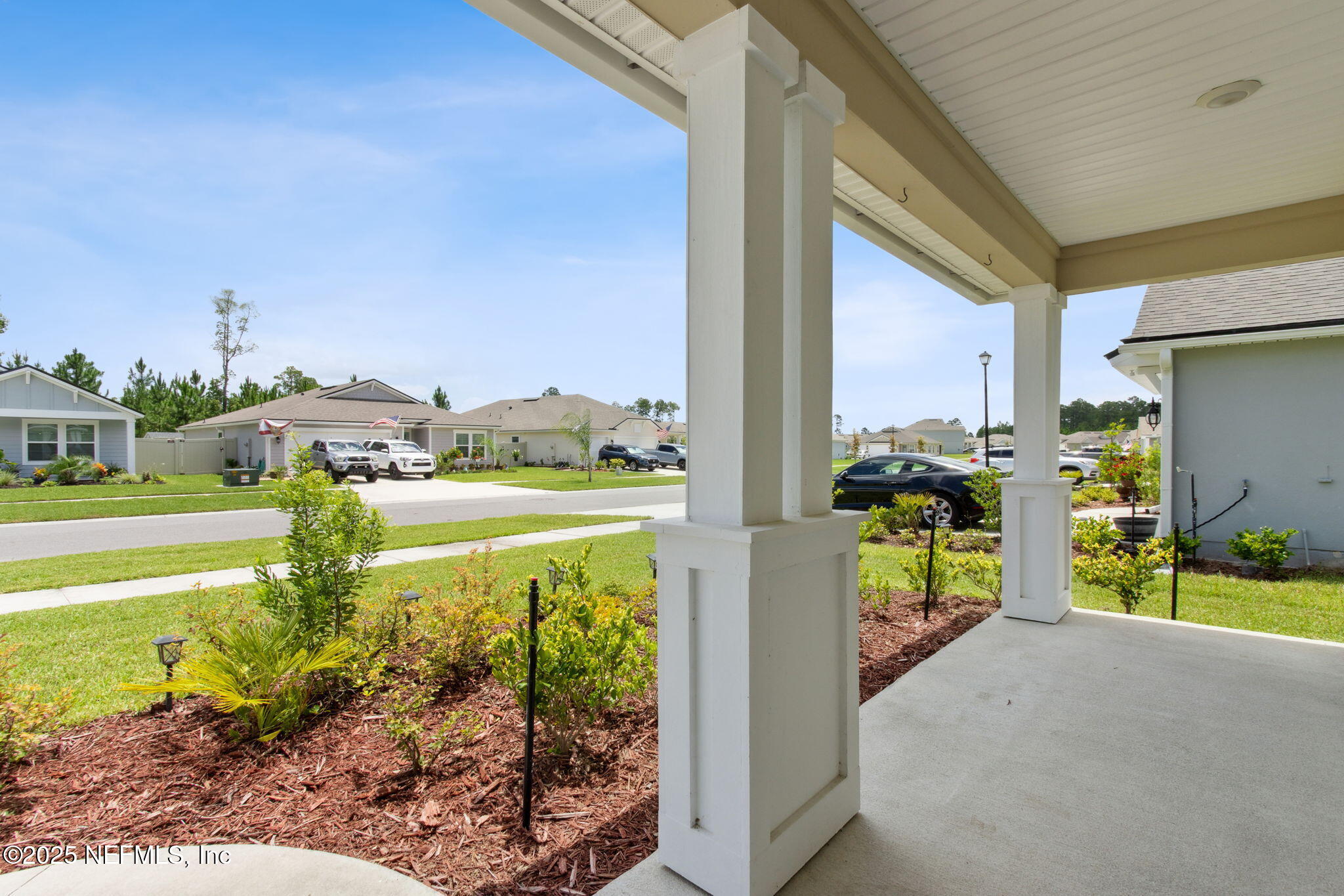 65688 EDGEWATER Drive