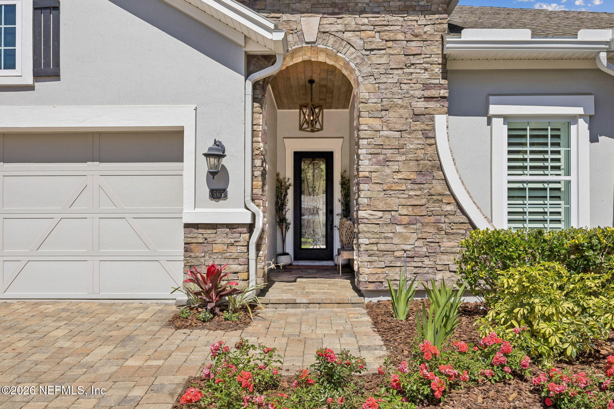 565 STATELY SHOALS Trail