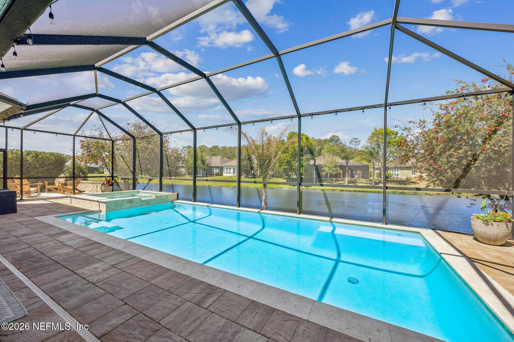 565 STATELY SHOALS Trail