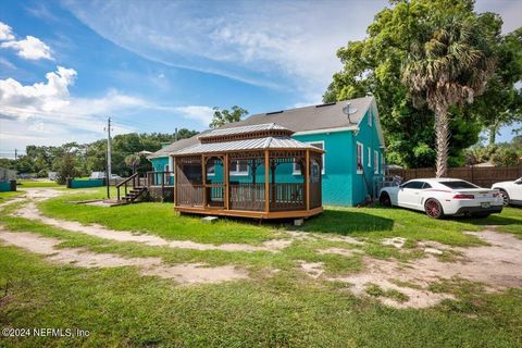 A home in Palatka