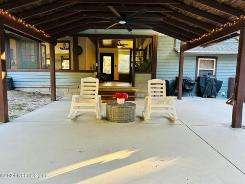 A home in Middleburg