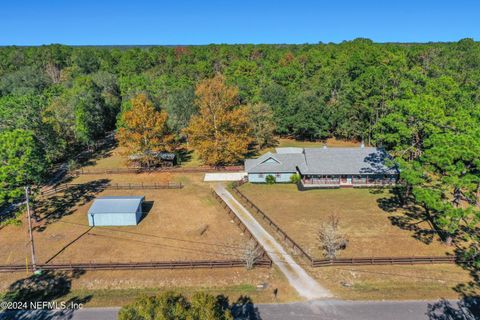 A home in Middleburg