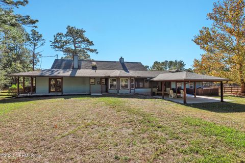 A home in Middleburg