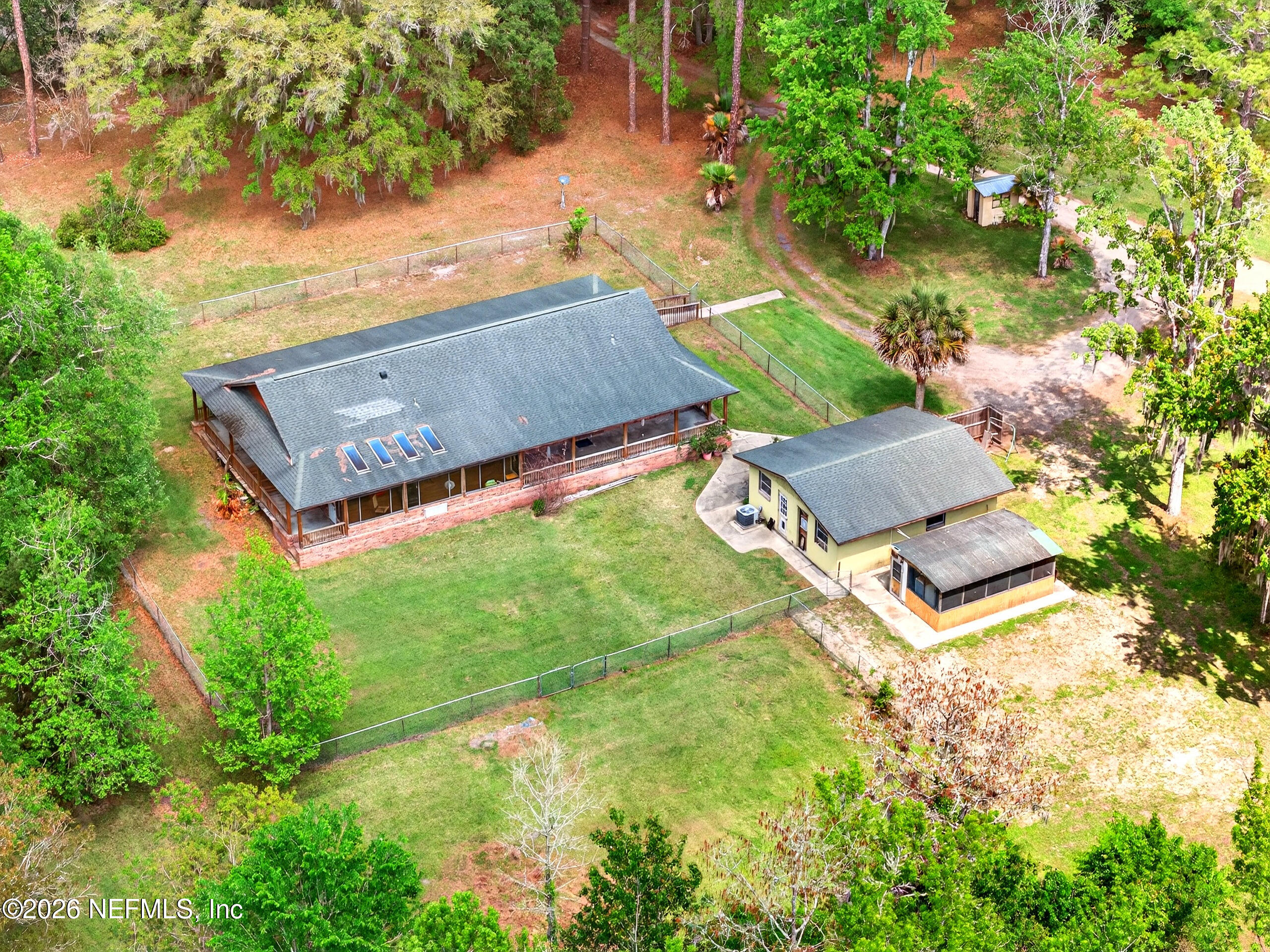 43122 PINERIDGE Drive