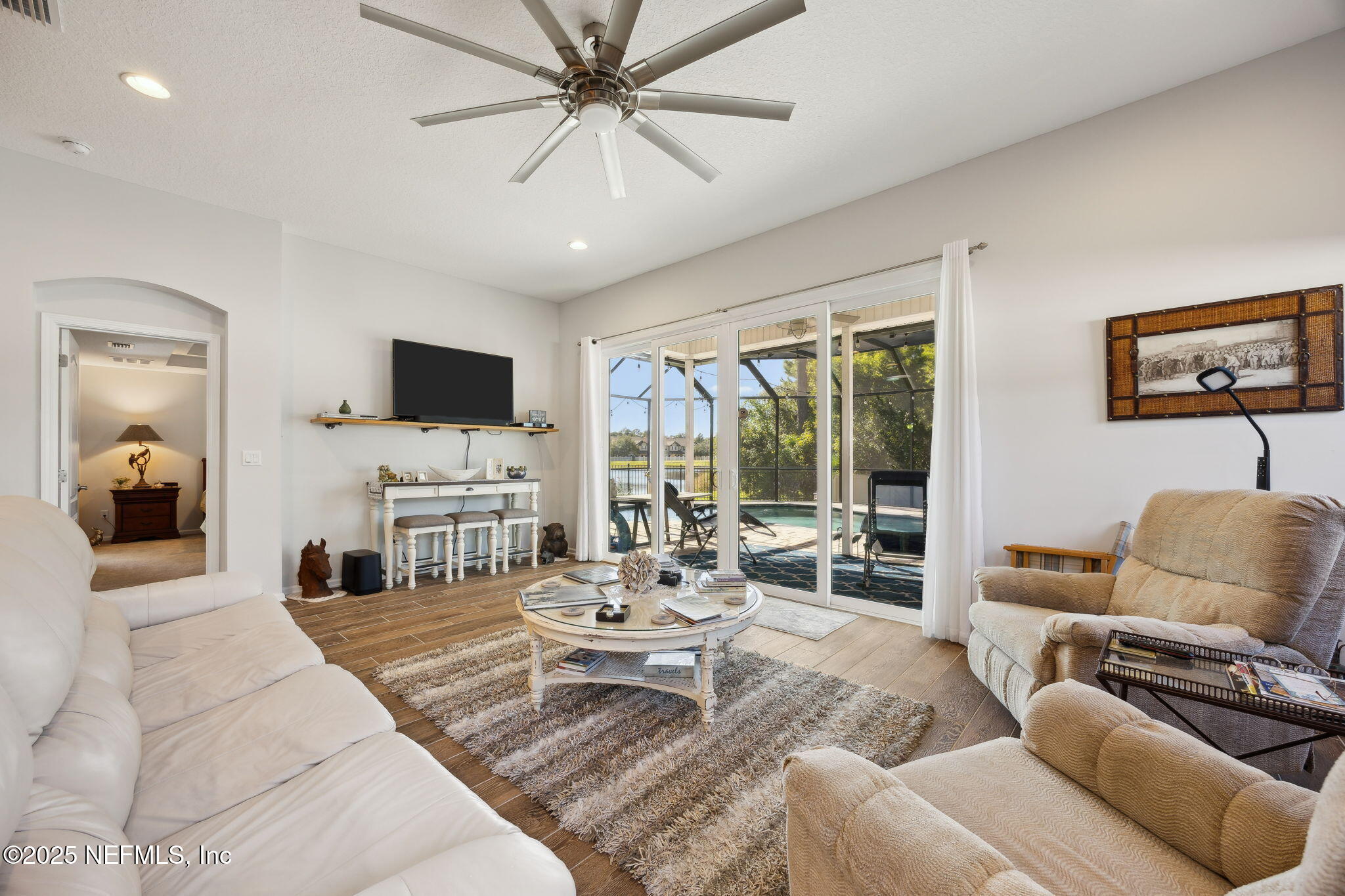 94232 WOODBRIER Circle