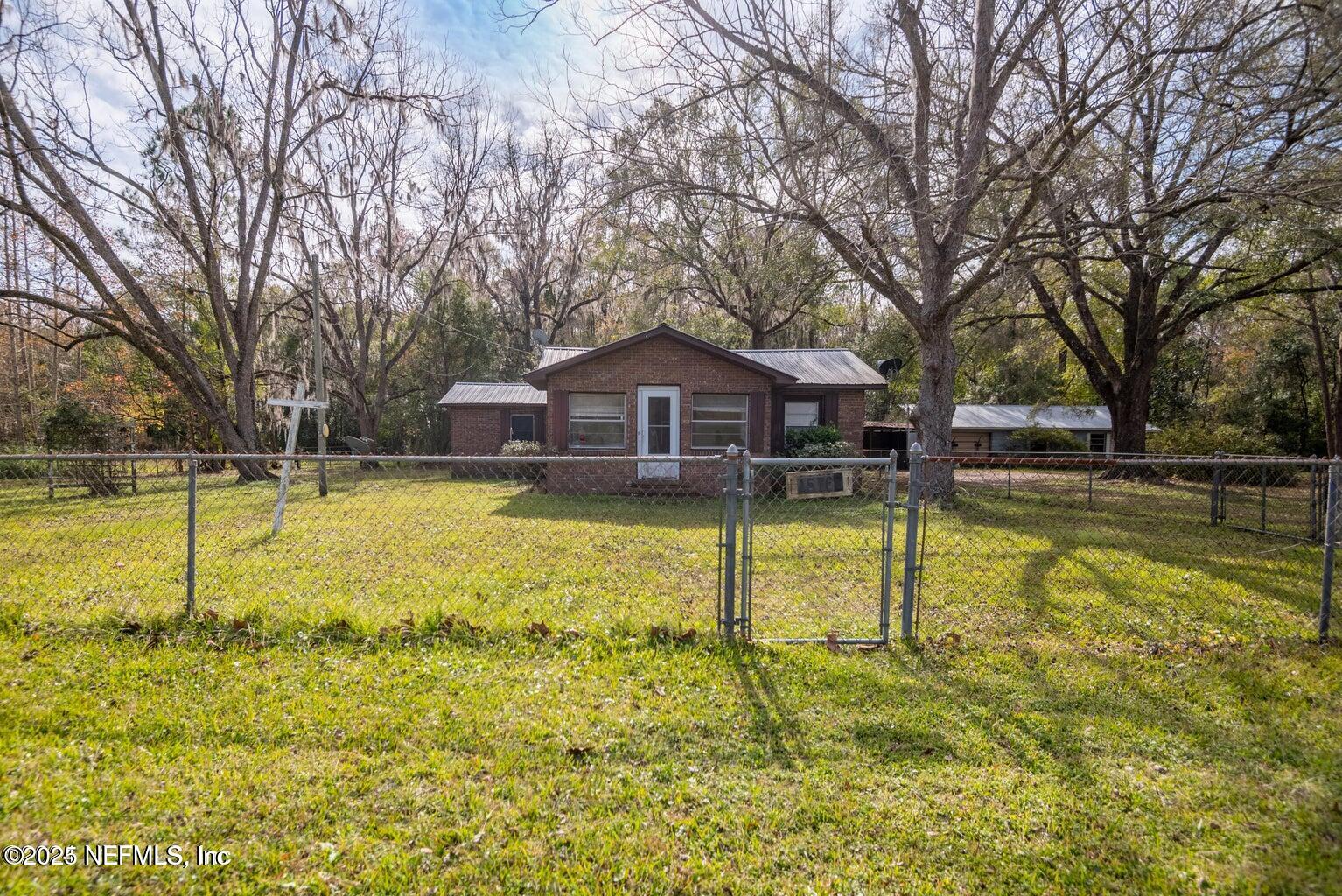 15760 SE COUNTY ROAD 100 A