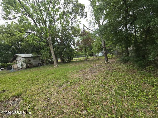 2736 LIPPIA Road