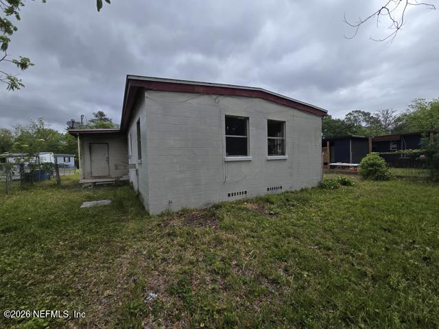2736 LIPPIA Road