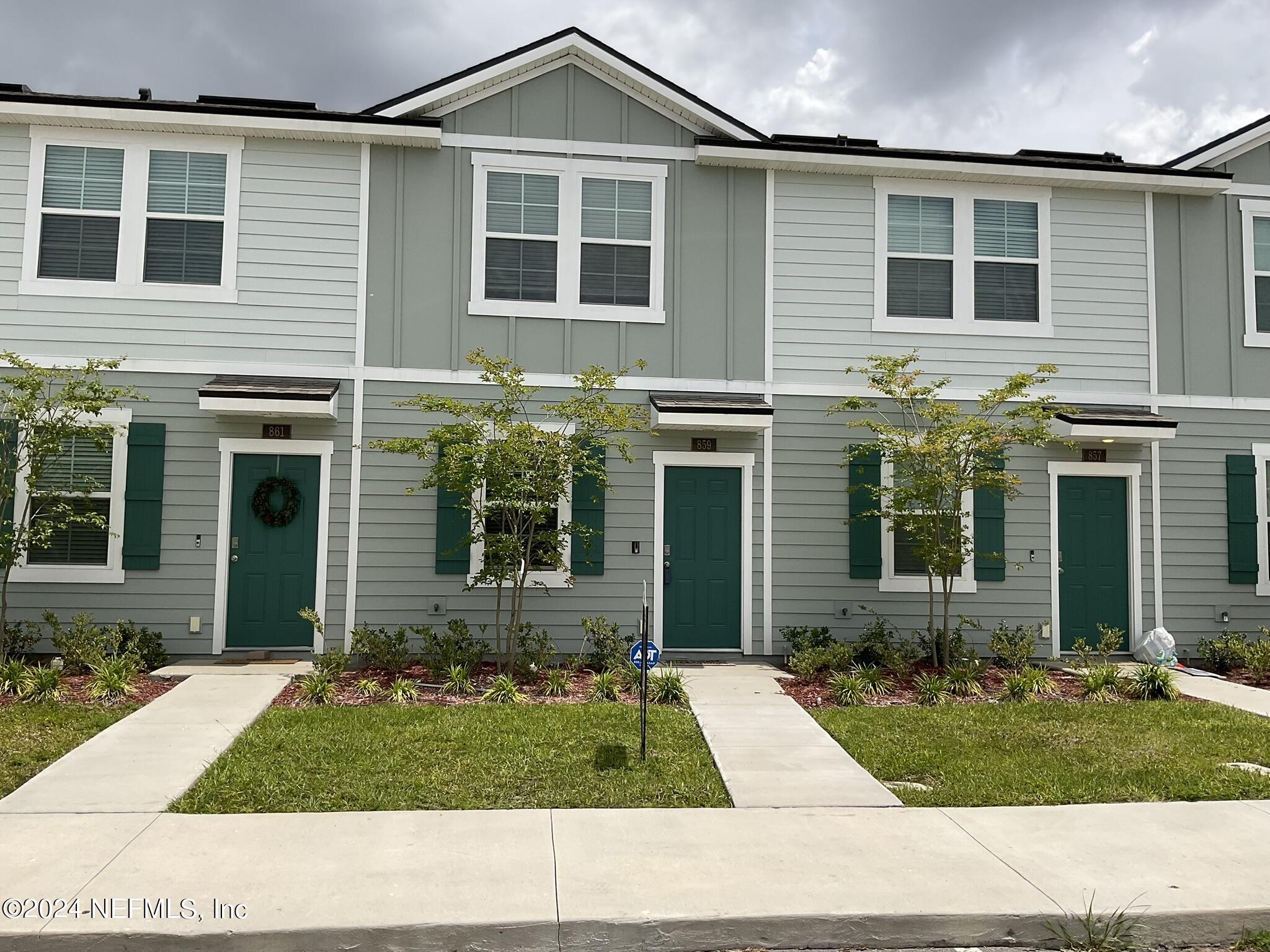Jacksonville, FL home for sale located at 859 Centennial Street, Jacksonville, FL 32211