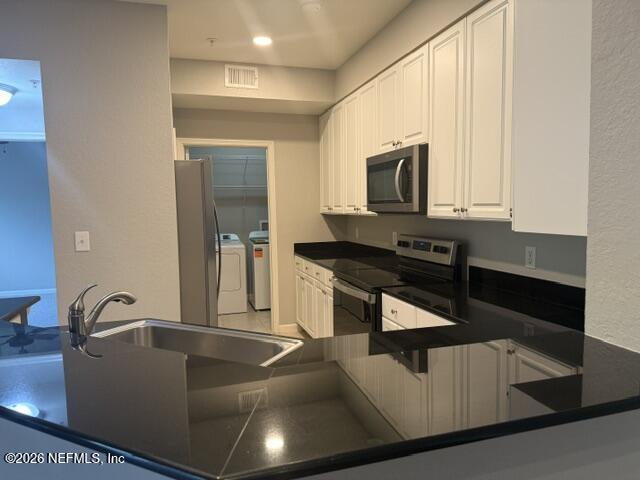 8539 W GATE Parkway 1735