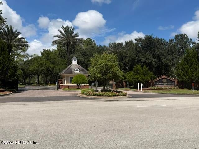 13810 SUTTON PARK Drive N 1126