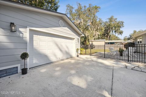 A home in Jacksonville