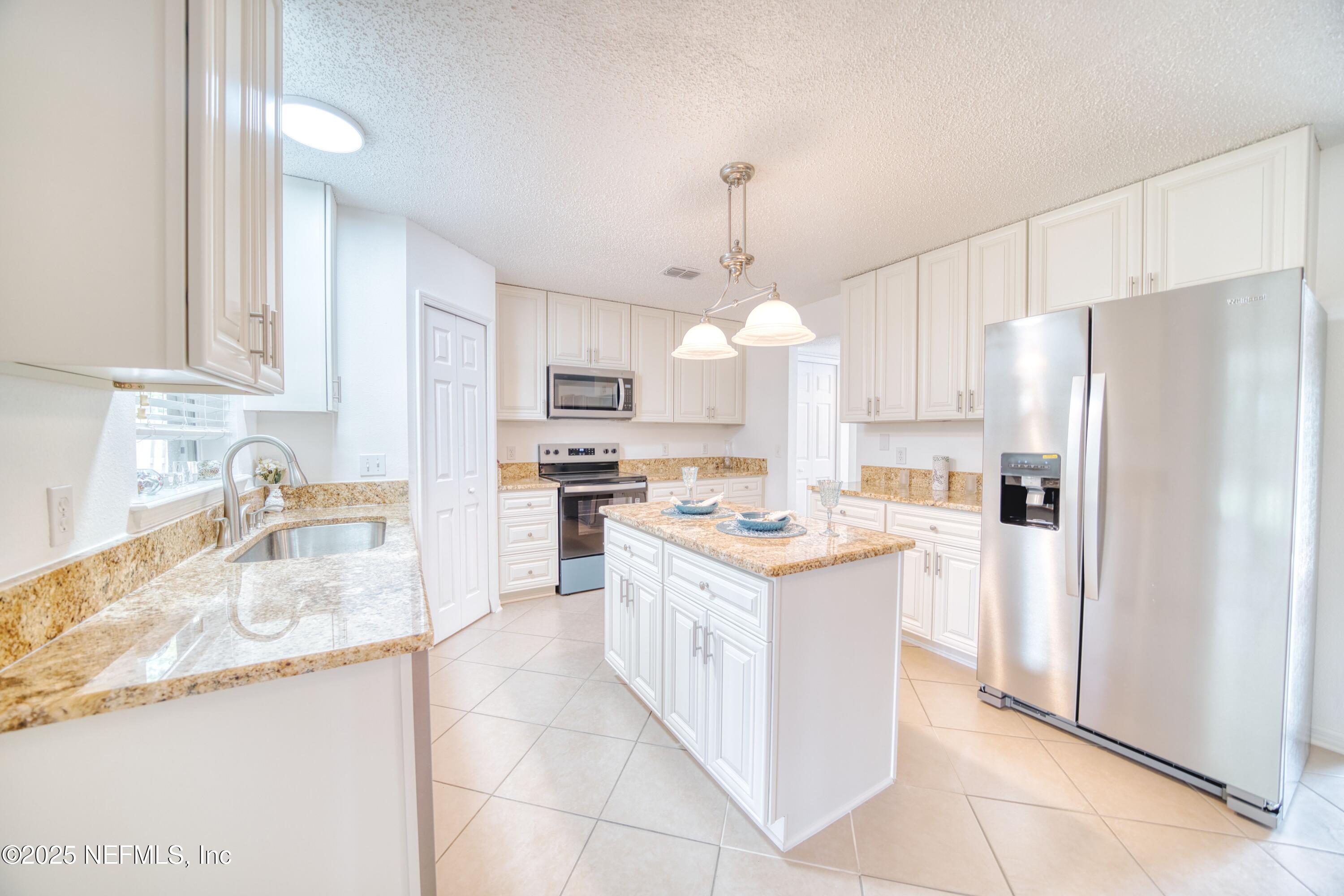 12320 MOOSE HOLLOW Drive