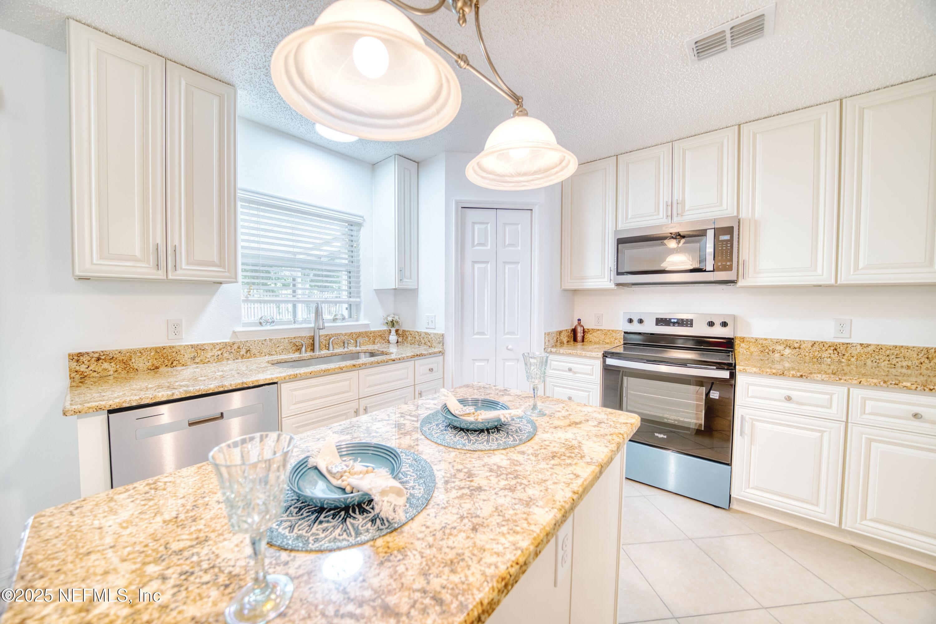 12320 MOOSE HOLLOW Drive