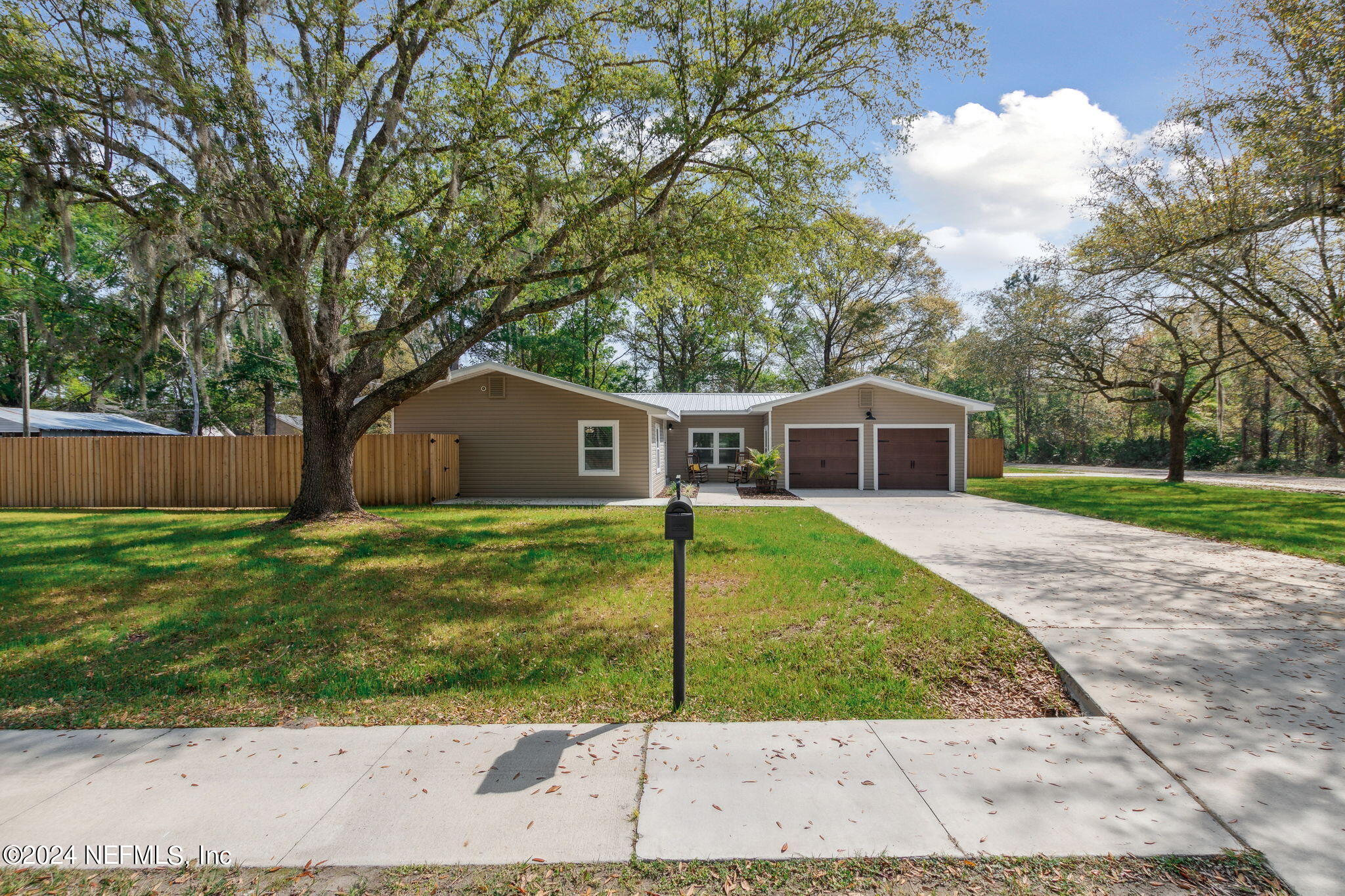 Hilliard, FL home for sale located at 27333 Georgia Street, Hilliard, FL 32046