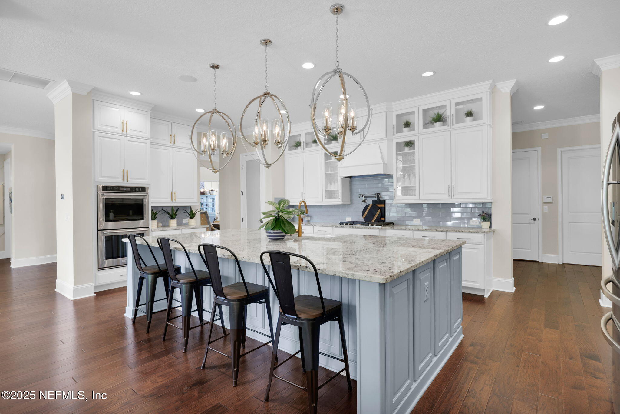46 GLEN RIDGE Court