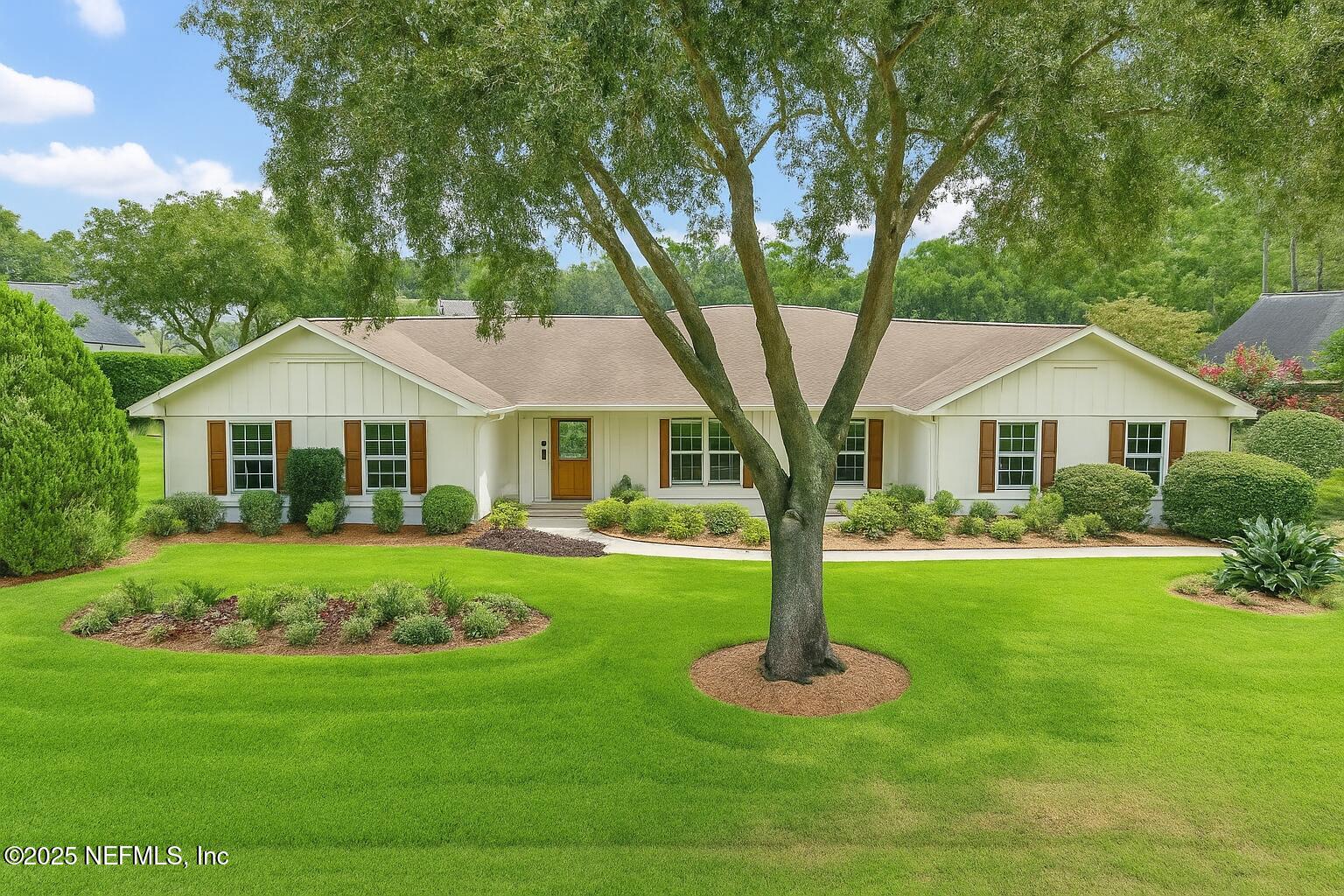 8182 PINE LAKE Road