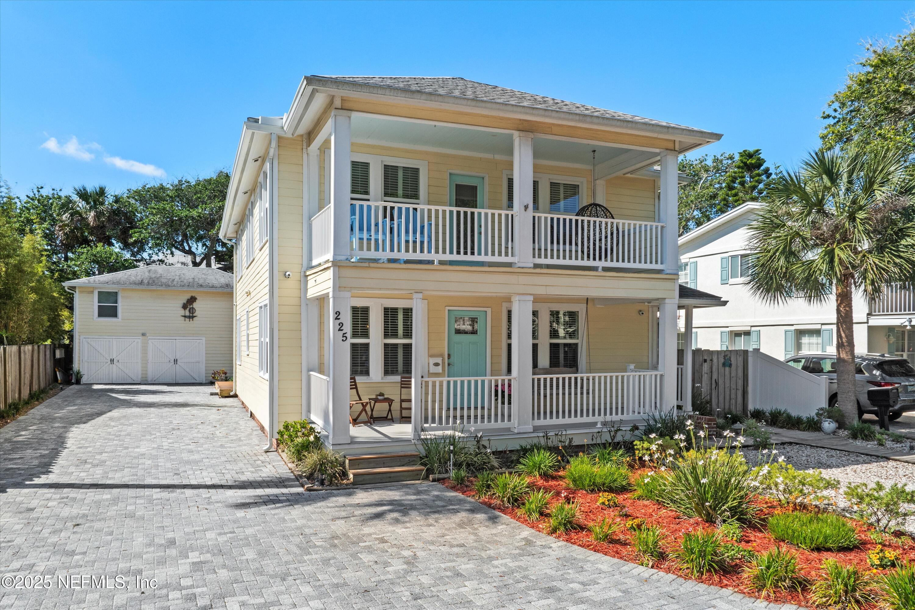 225 LORA Street