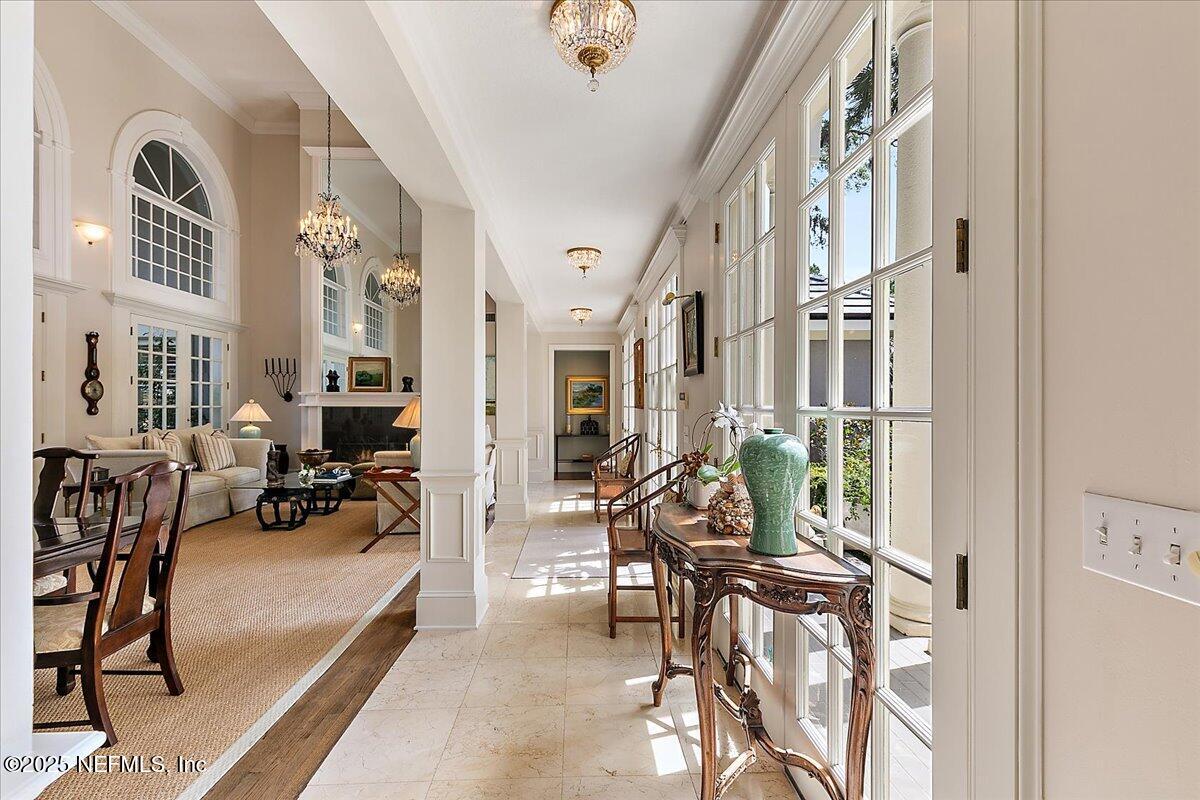 100 CARRIAGE Court