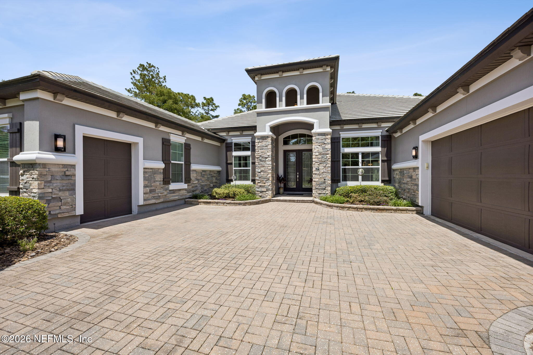35 AUBURNDALE Drive