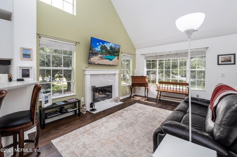 13700 RICHMOND PARK Drive N 205 Jacksonville FL 32224