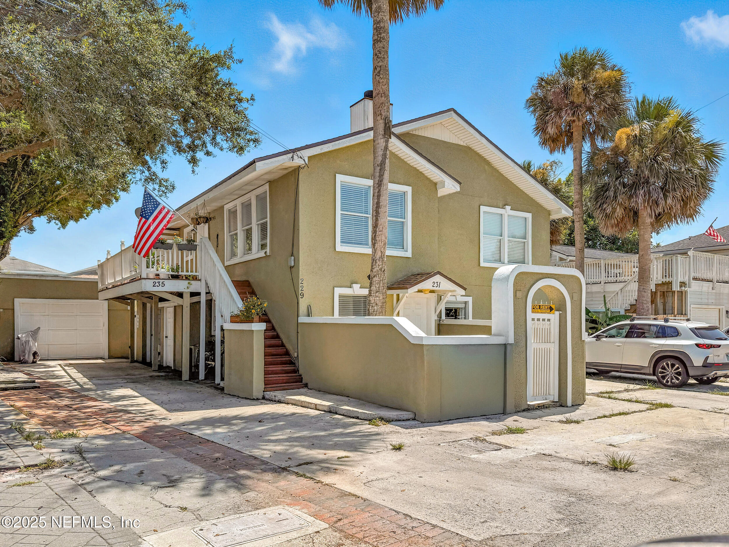 229 MARGARET Street