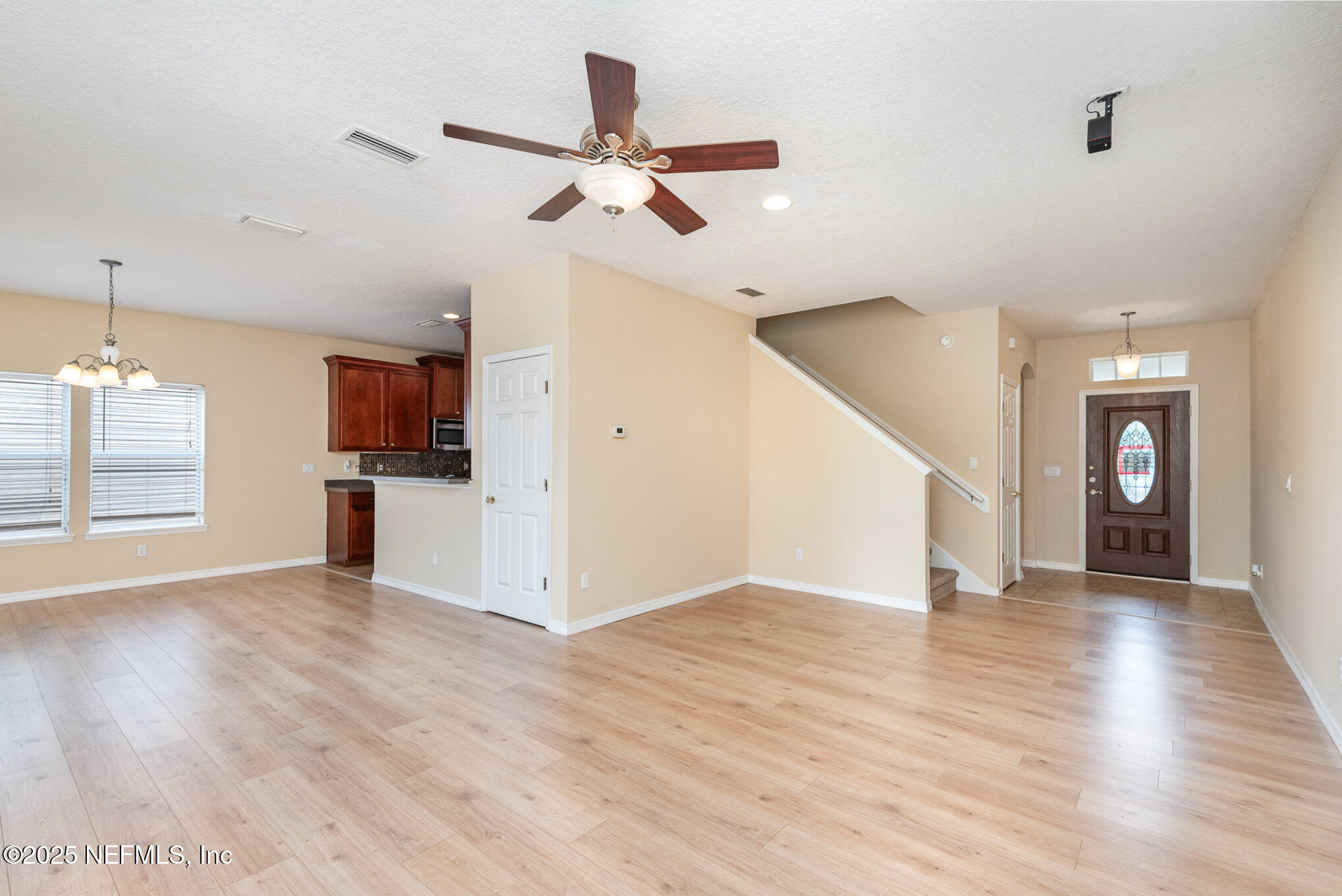 2502 CREEKFRONT Drive