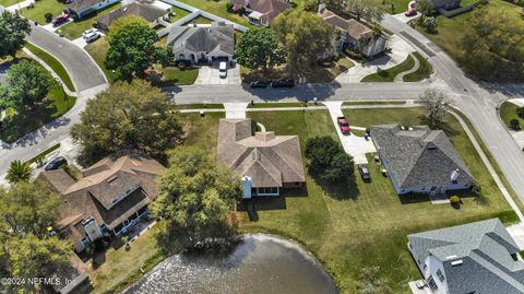 Single Family Residence in Jacksonville FL 3651 LYDIA ESTATES Terrace 24.jpg