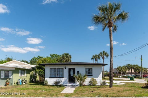 Photo of 503 3RD Avenue S, Jacksonville Beach, FL 32250 (MLS # 2163886)
