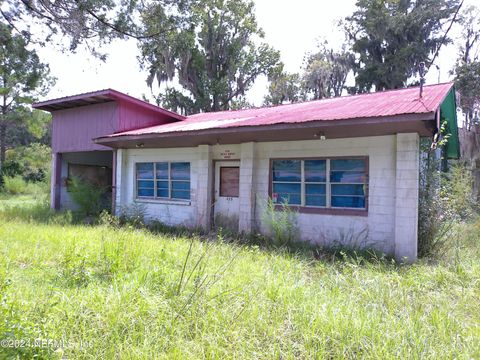 A home in Palatka