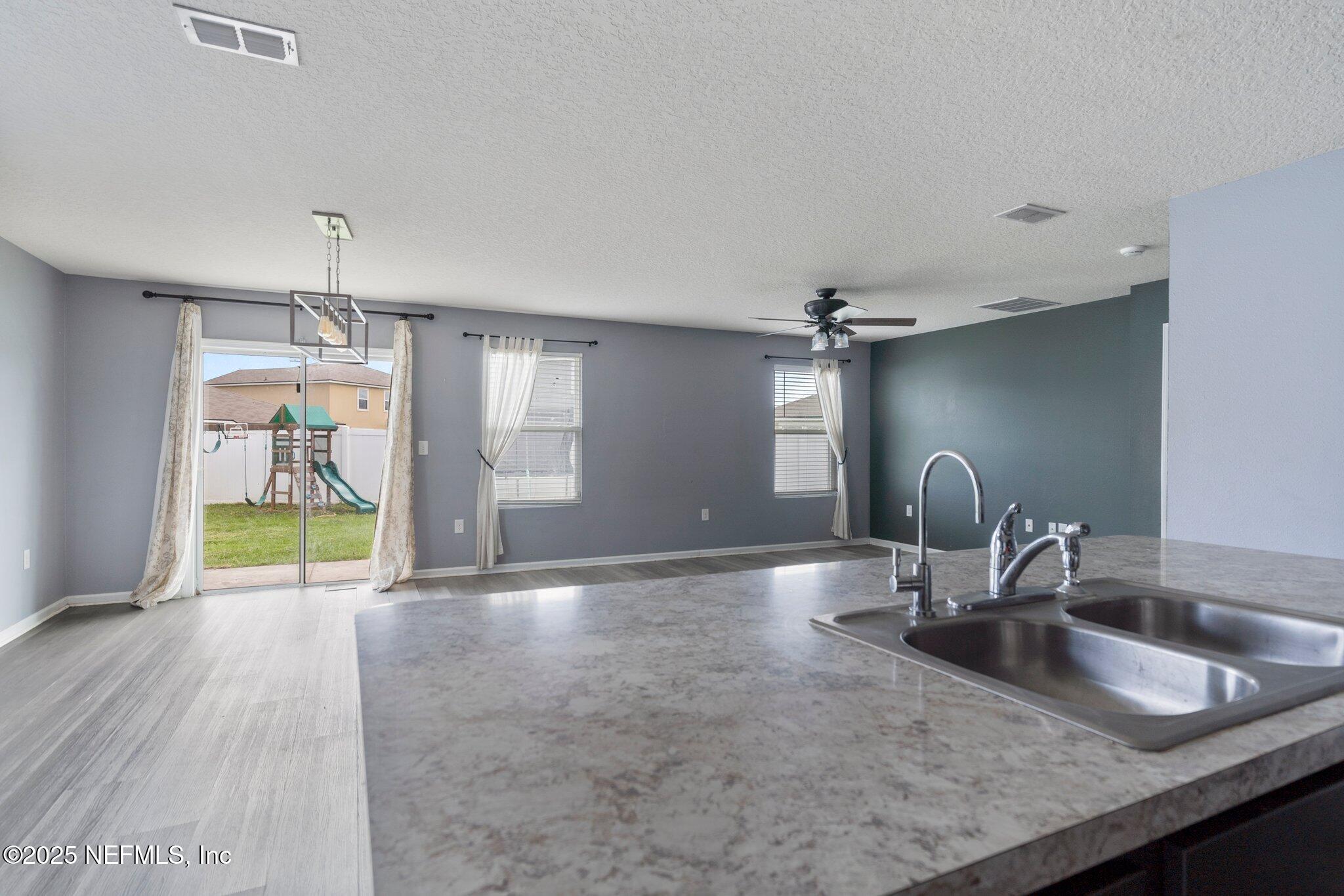 11631 WHITE STURGEON Court