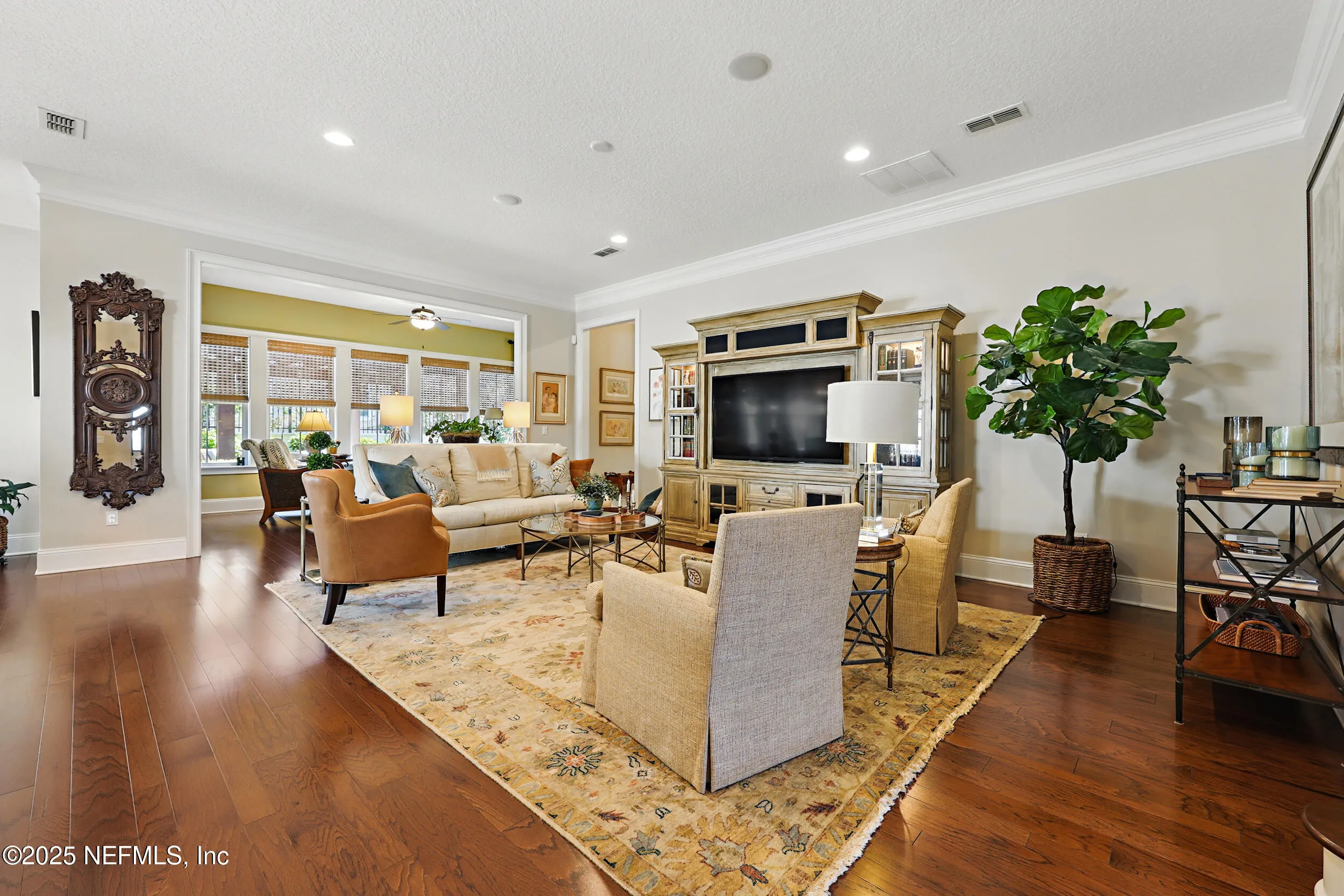 Jacksonville, Florida 32207, United States, 4 Bedrooms Bedrooms, ,5 BathroomsBathrooms,Residential,Pending,86558