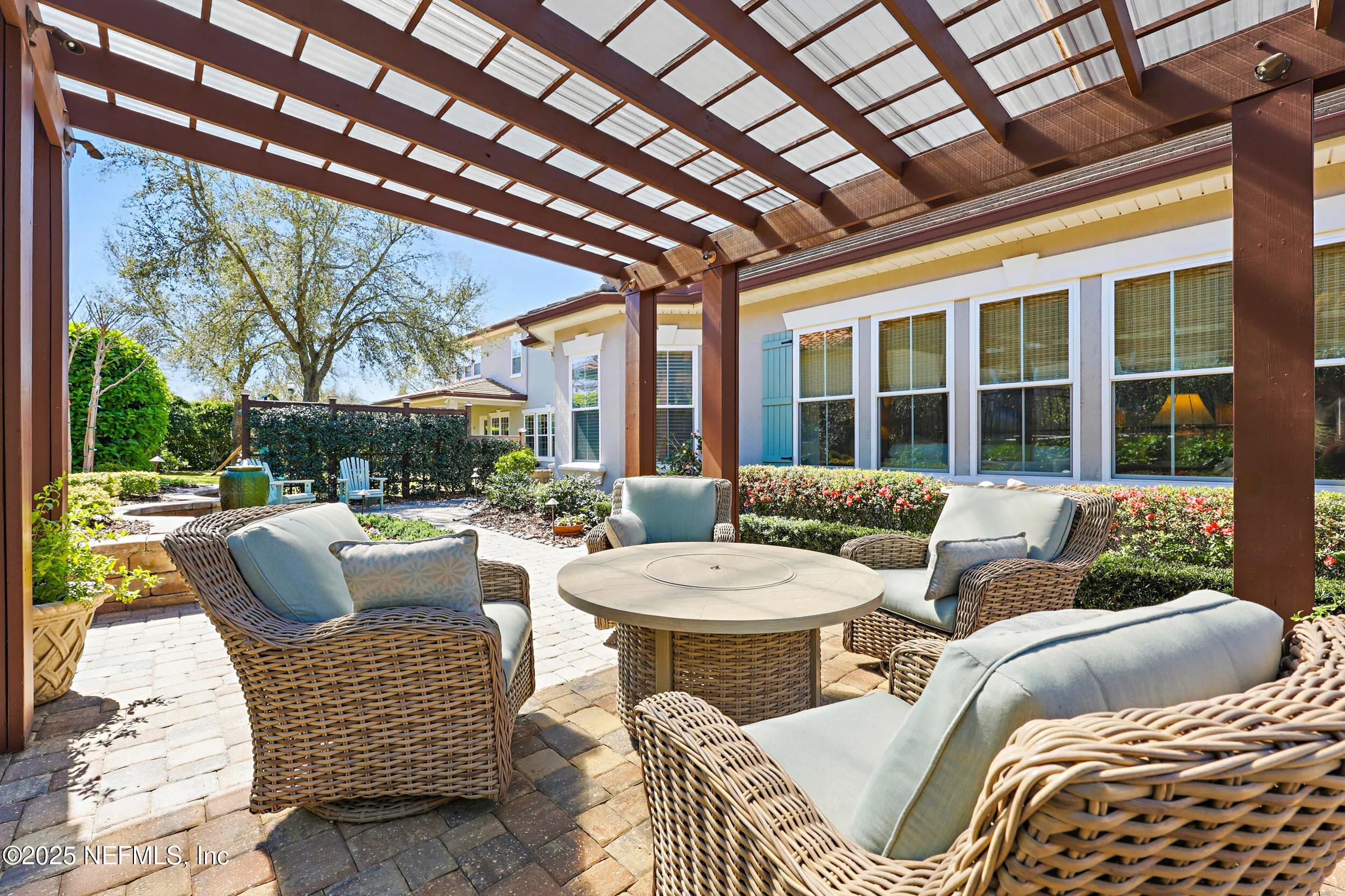 Jacksonville, Florida 32207, United States, 4 Bedrooms Bedrooms, ,5 BathroomsBathrooms,Residential,Pending,86558