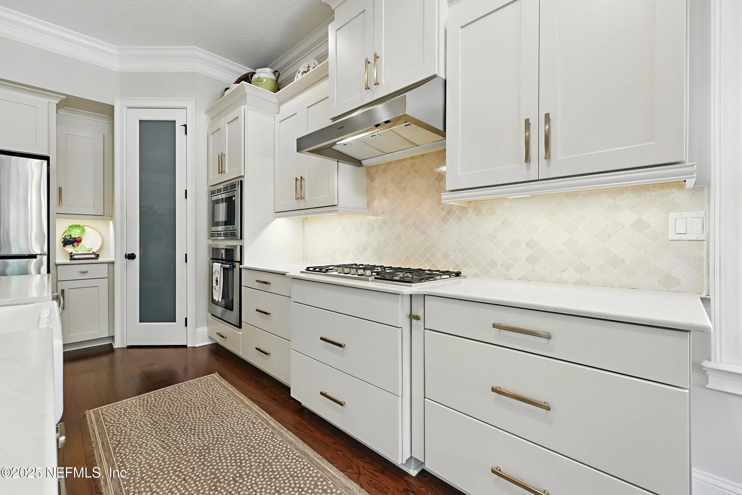 Jacksonville, Florida 32207, United States, 4 Bedrooms Bedrooms, ,5 BathroomsBathrooms,Residential,Pending,86558